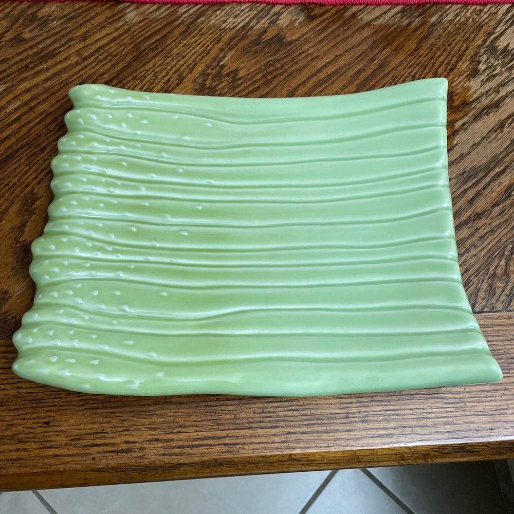 Create & Barrel Asparagus serving plate